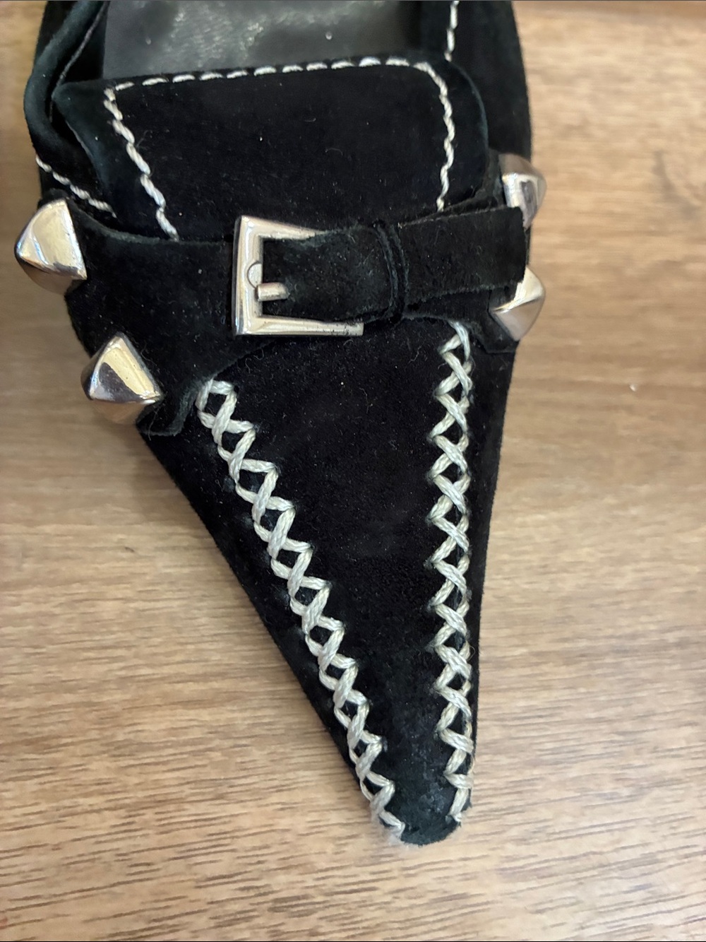 SEXY!!! Steven by Steve Madden Black Suede Pointed Studded D'Orsay Pumps size 9 - Picture 6 of 8